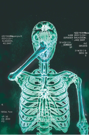 A Walk Through Hell # 3 (Aftershock Comics 2018) A Walk Through Hell # 3 (Aftershock Comics 2018)